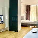 Apartment Cosy Urban Tirana